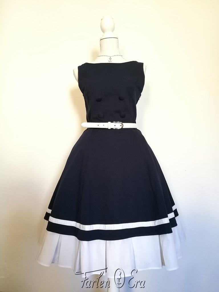 IMG-sailordress-2.jpg